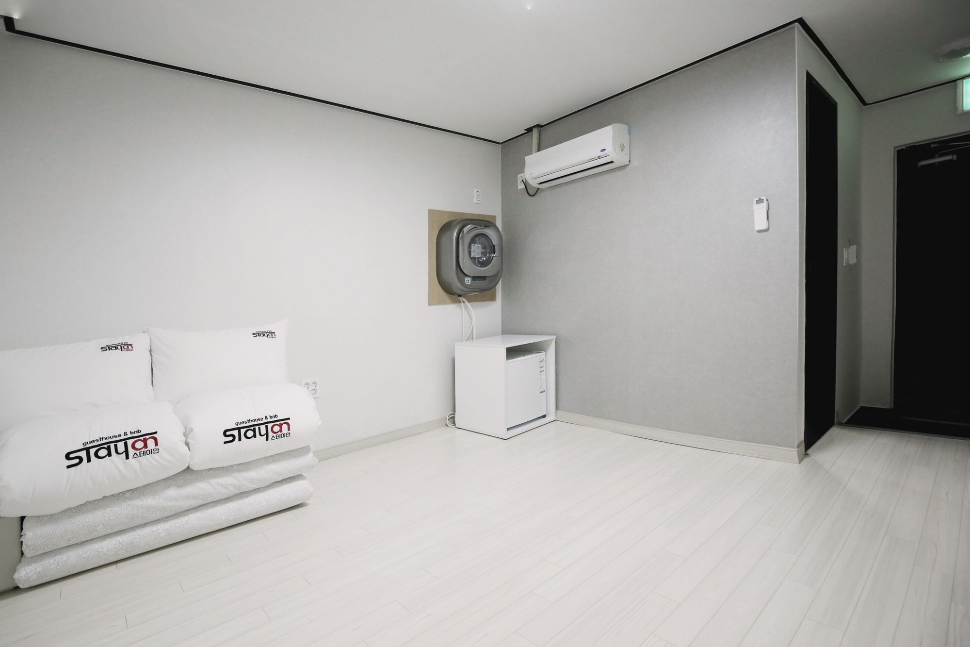 Stayan Guesthouse And Bnb Μπουσάν Εξωτερικό φωτογραφία